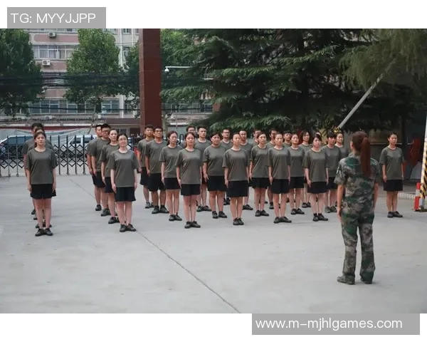 与杨丽畅谈英雄联盟的职业生涯与成长之路