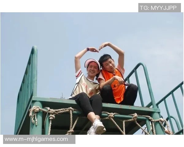 和平精英专题聚焦V5速度与S15赛季LOL精彩对决分析